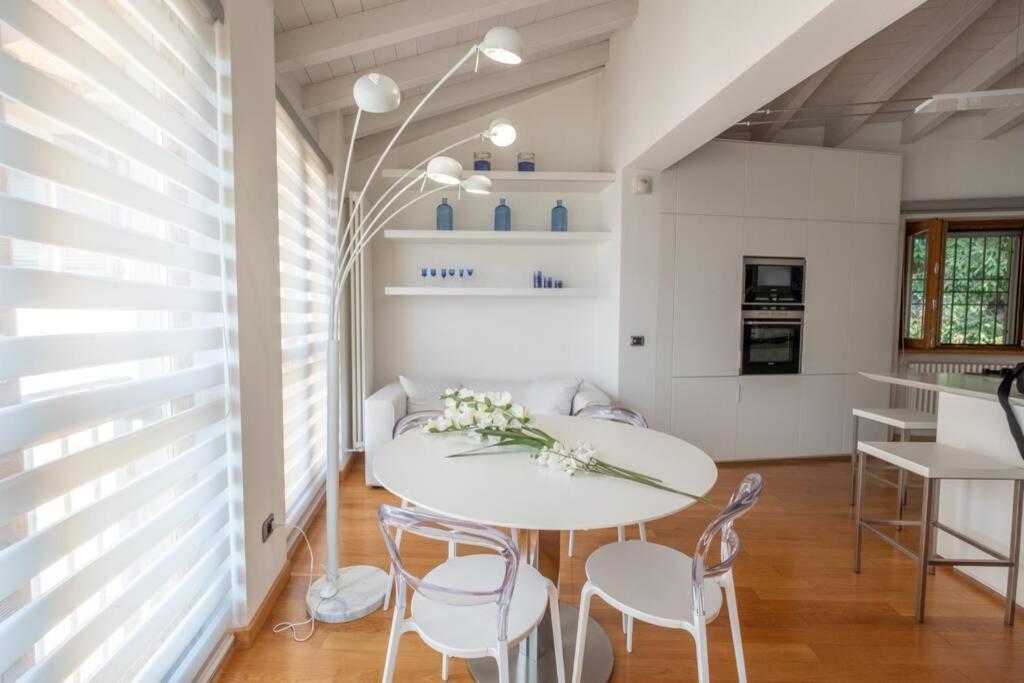 Happy Guest Apartments - Lake & Style Riva di Solto Exterior photo